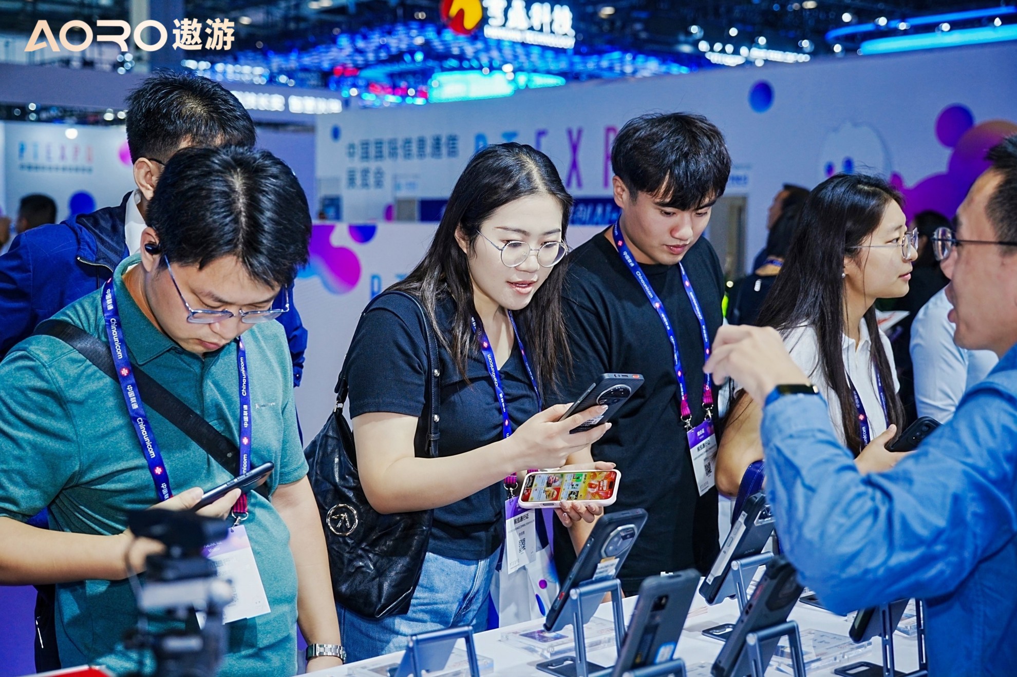 直击PT展|从地面到太空，遨游卫星终端构建天地一体应急通信