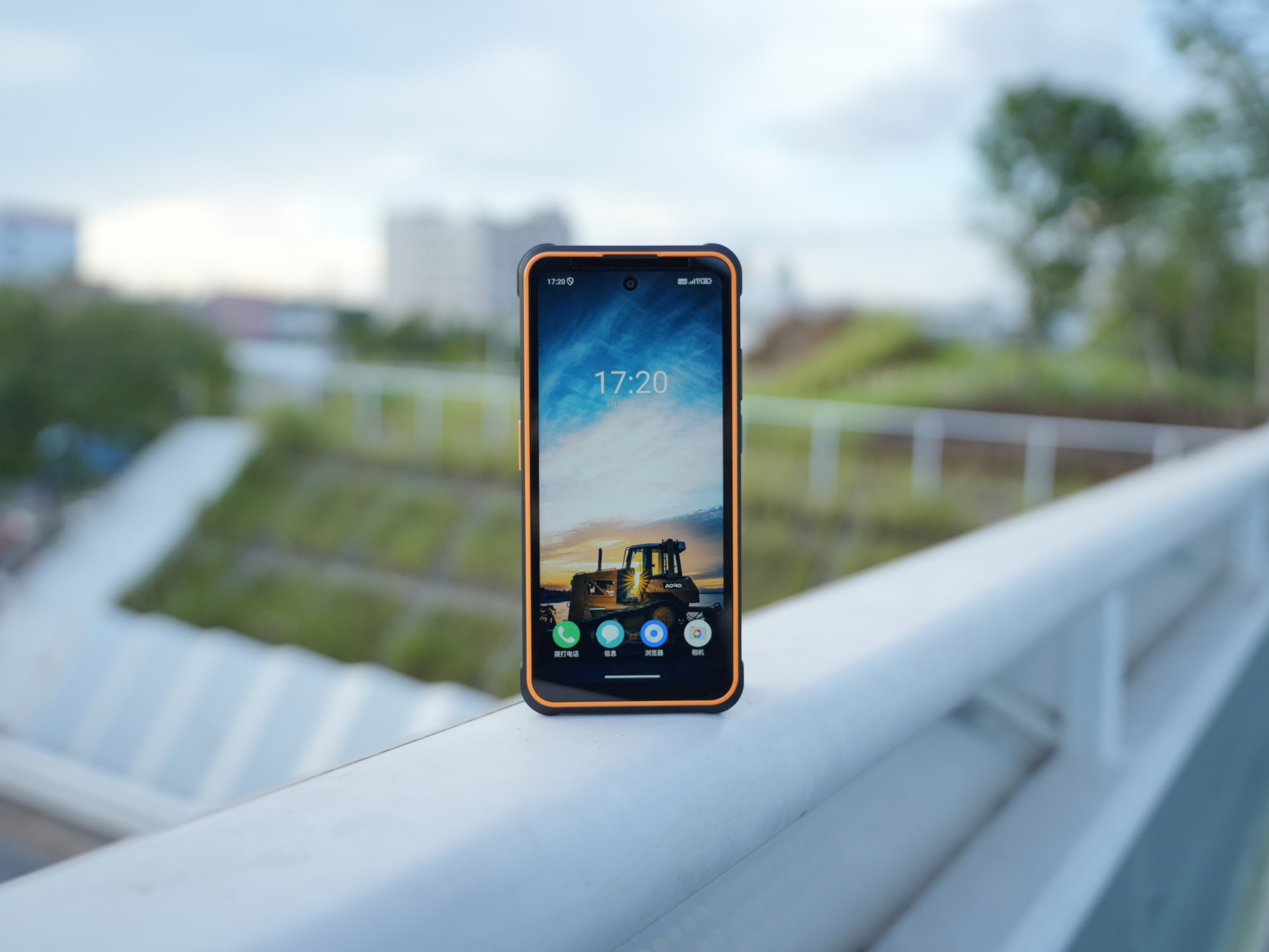 三款防爆对讲机支持5G技术，多功能应对复杂场景