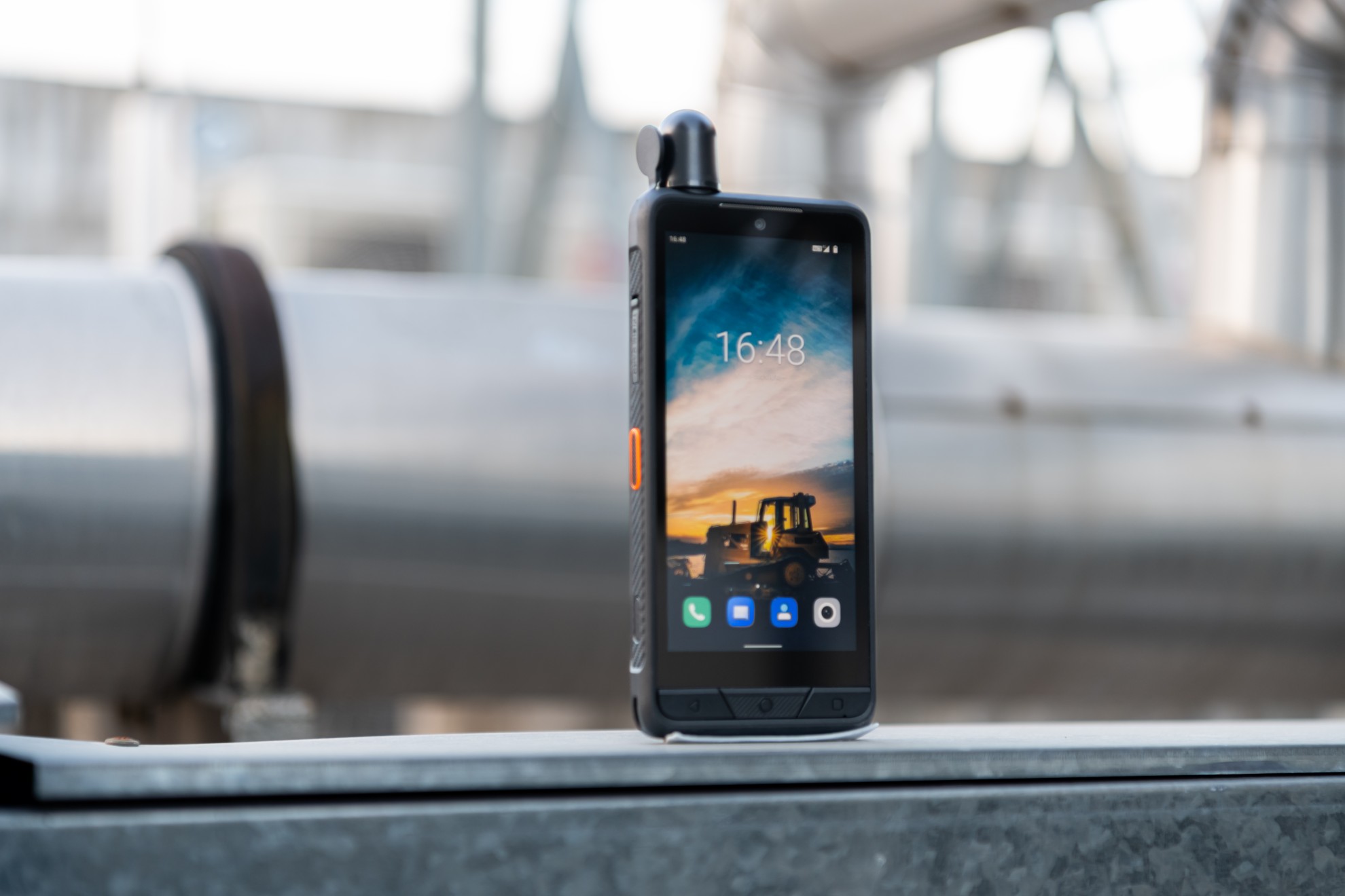 强悍性能三防对讲机三款精选：防水防尘防震全防护