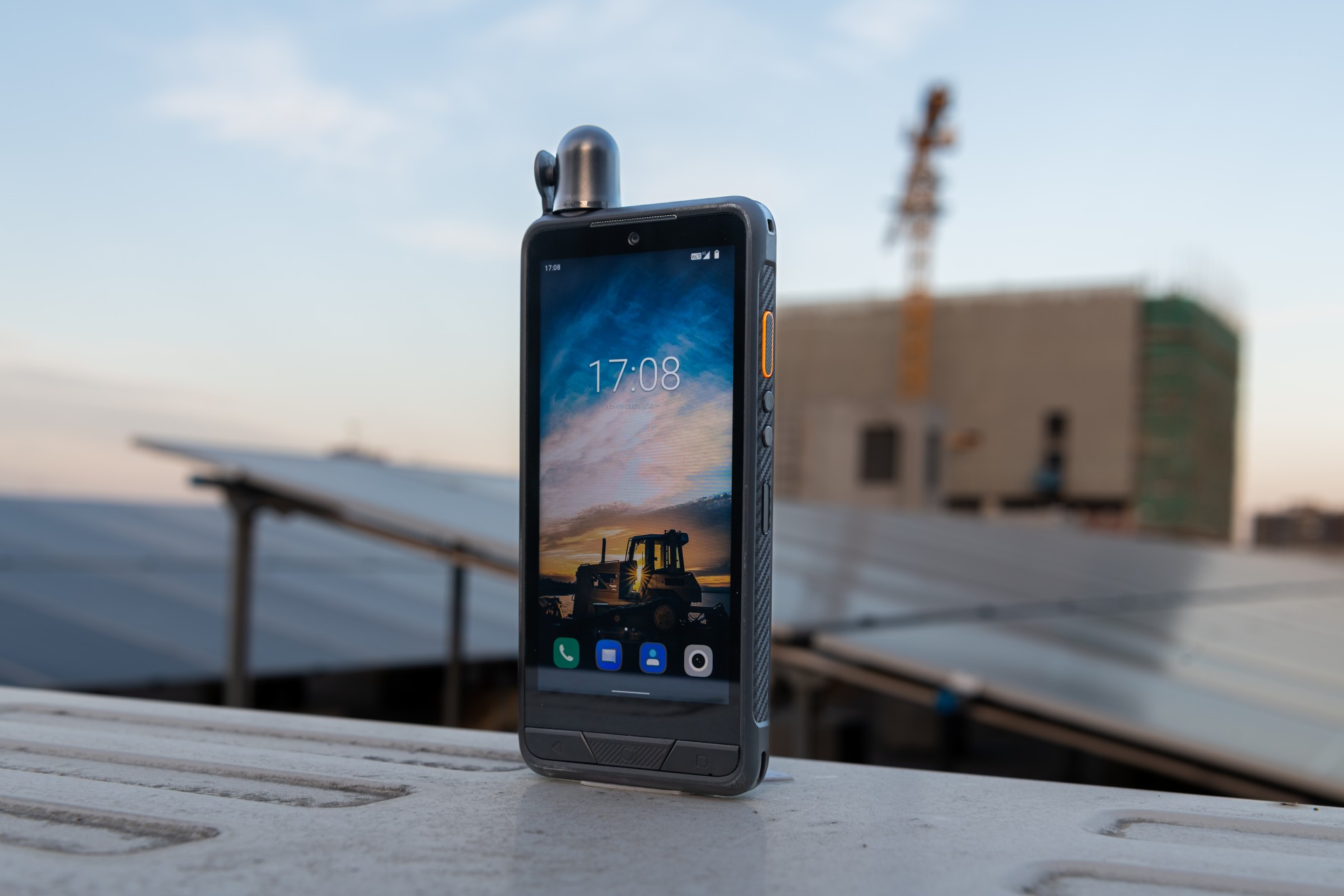 2025年三防智能手机排行榜TOP3，实测防水防摔续航全拉满