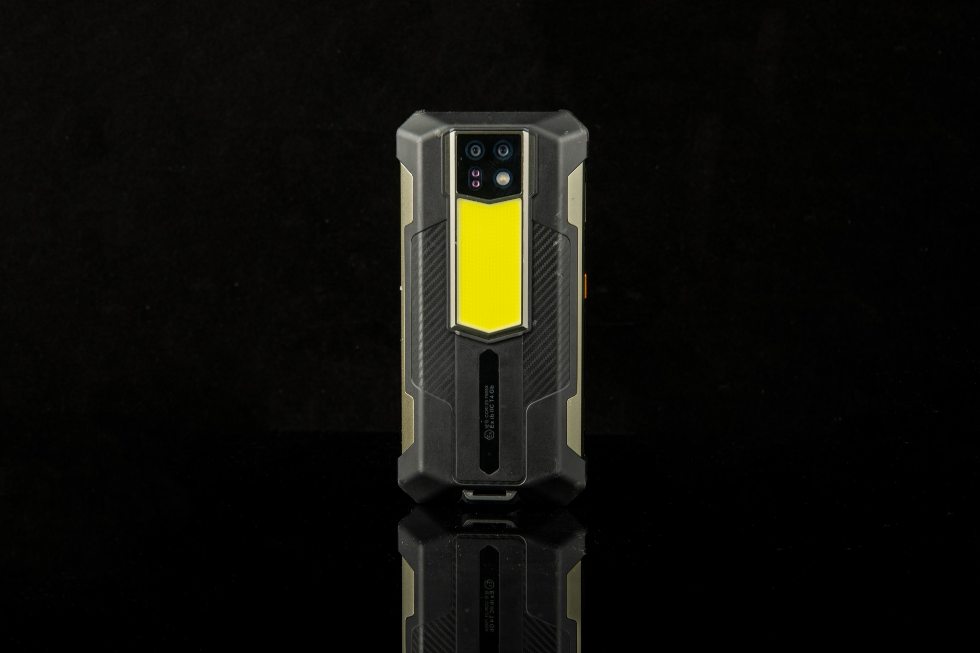 AORO A26 防爆手机：九重防爆+22000mAh+IP68，危险作业场景全天候作业