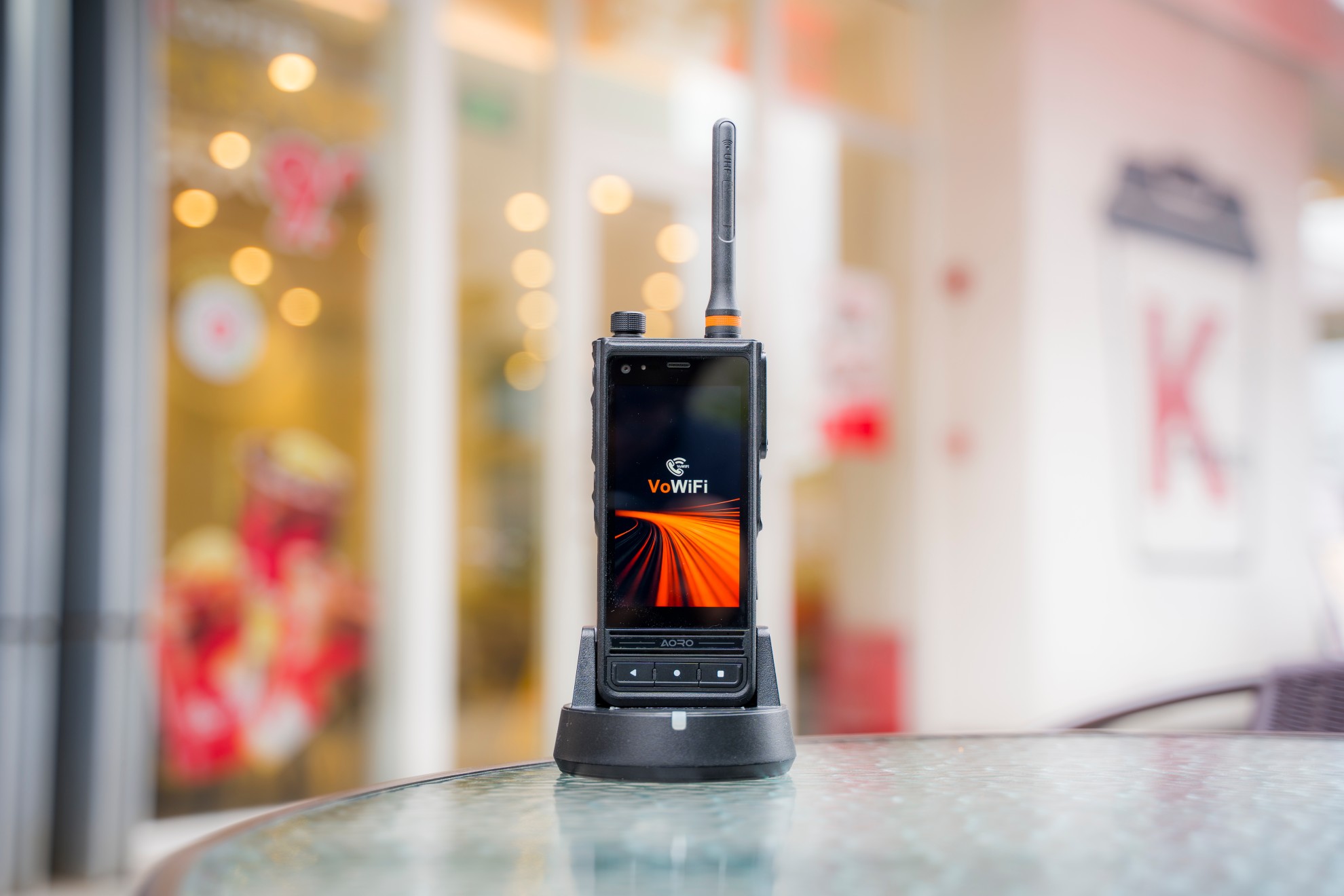 AORO M6 Pro DMR防爆手机：九重防爆标准+两节可拆卸电池+智灵键，确保安全通信