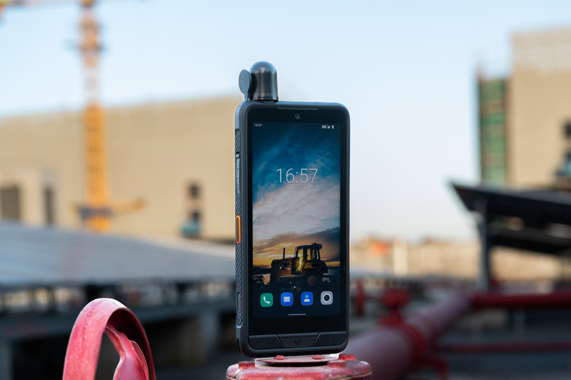 AORO M7单北斗防爆手机：单北斗+NFC+PoC，助力智慧园区数字化管理